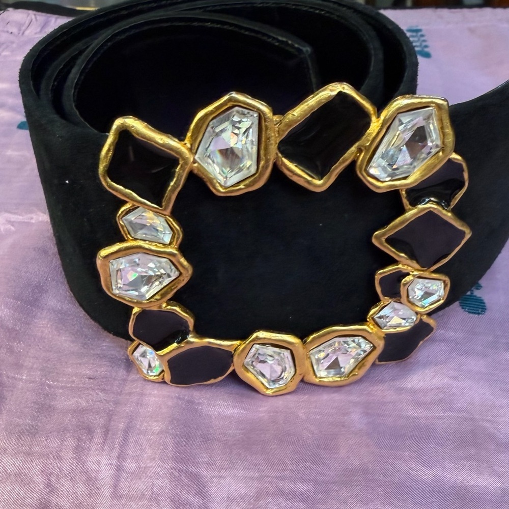 Black Gem-Embellished Women's Belt with Gold Ring Accent - Picture 6 of 6